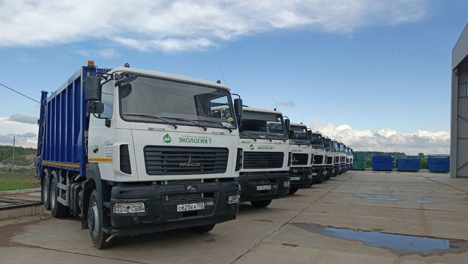Башкирия обновляет автопарк для вывоза ТКО: в районы поступило 9 мусоровозов