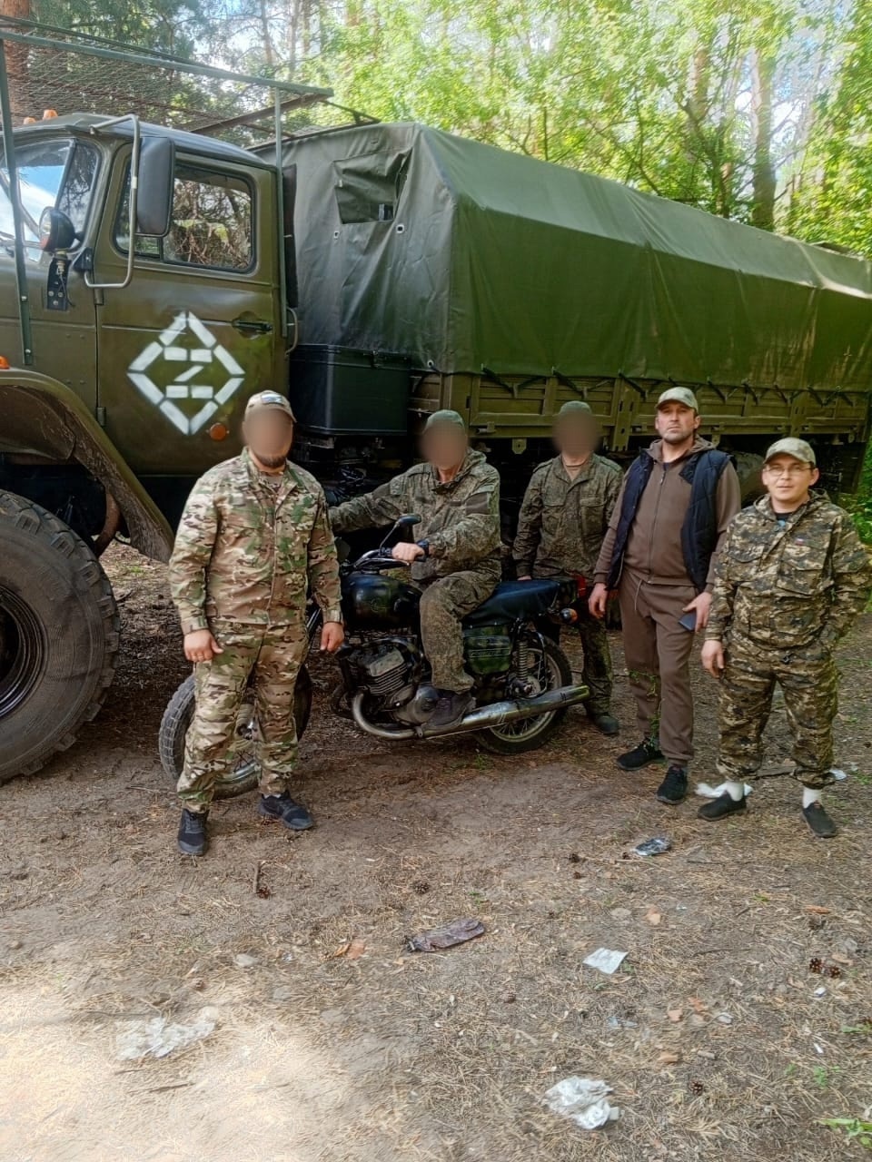 Ещё один автомобиль передали землякам в зону СВО