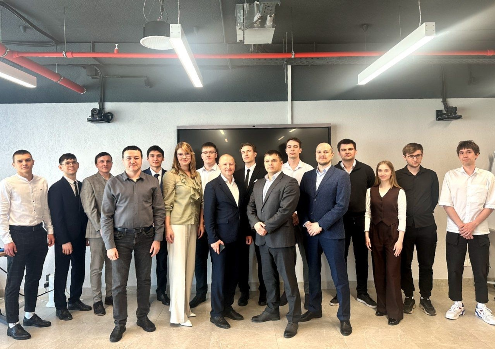 Первые магистры Евразийской политехнической школы защитились