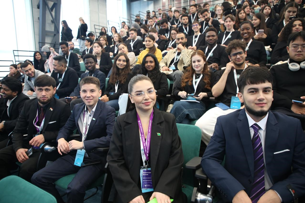 Стартовал XIII съезд Ассоциации иностранных студентов России