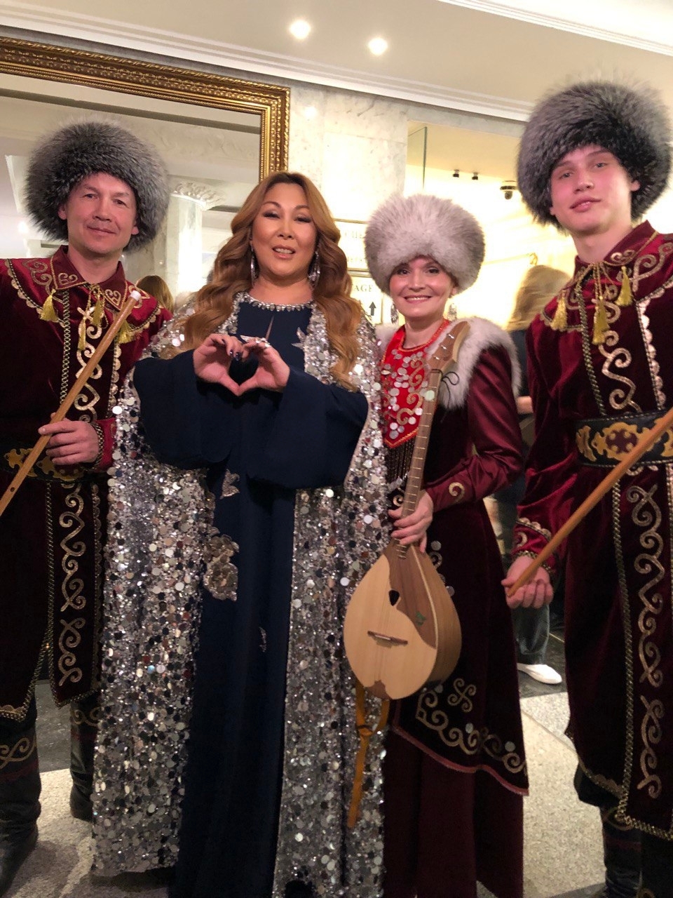 Браво, Ханнановы! Наши в Кремле!