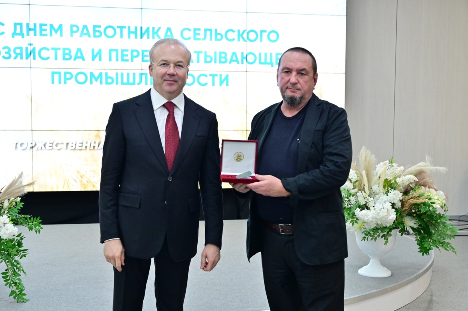 Андрей Назаров вручил награды лучшим аграриям Башкортостана