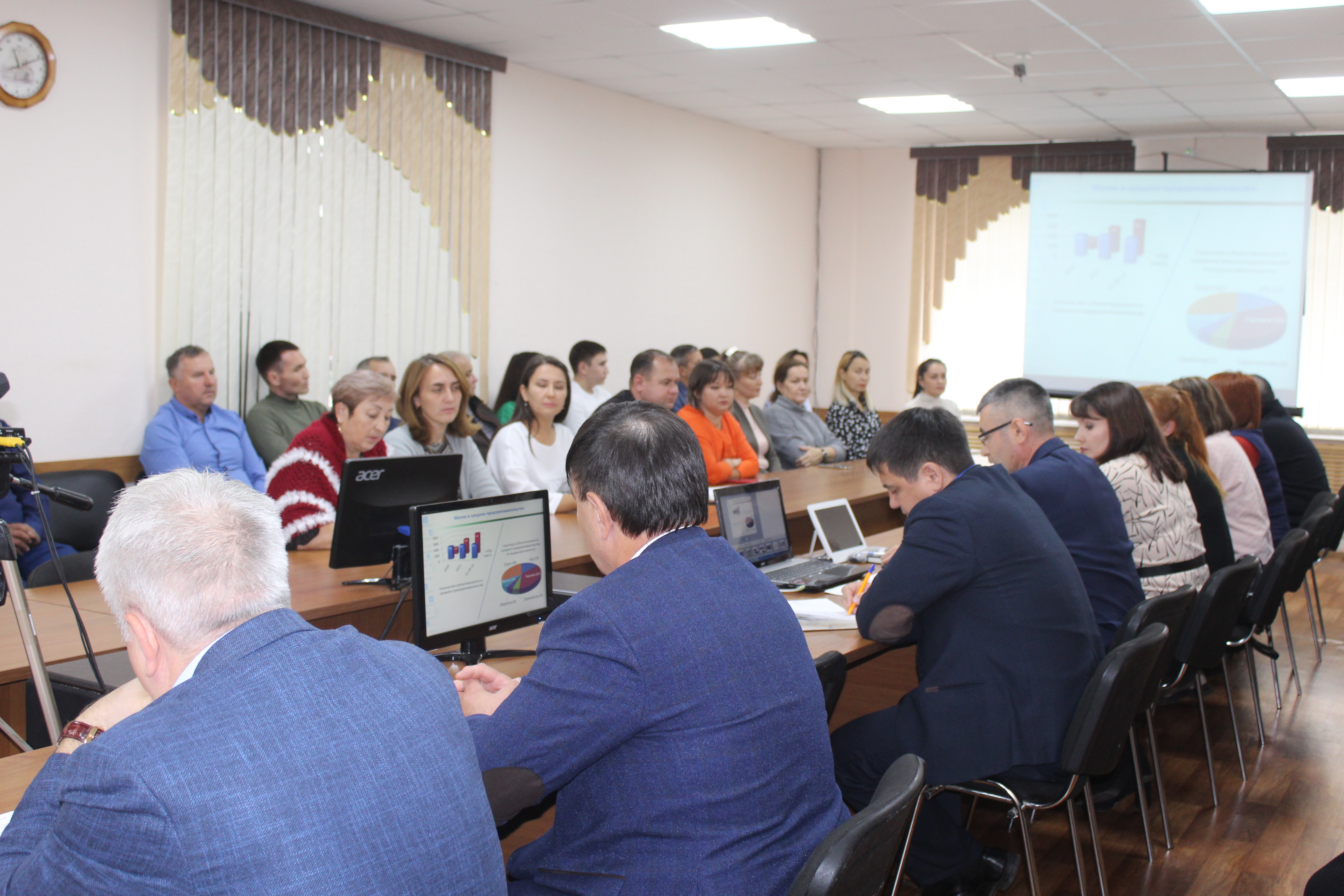 Встреча главы администрации Бакалинского района А.Г. Андреева с предпринимателями