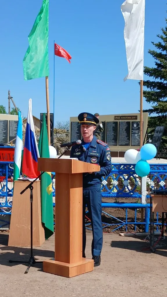 Вечный огонь и новый мемориальный комплекс
