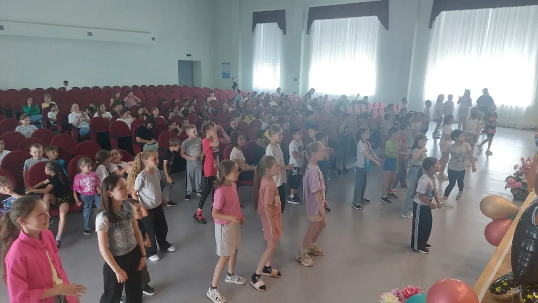 Первый день в летнем пришкольном лагере