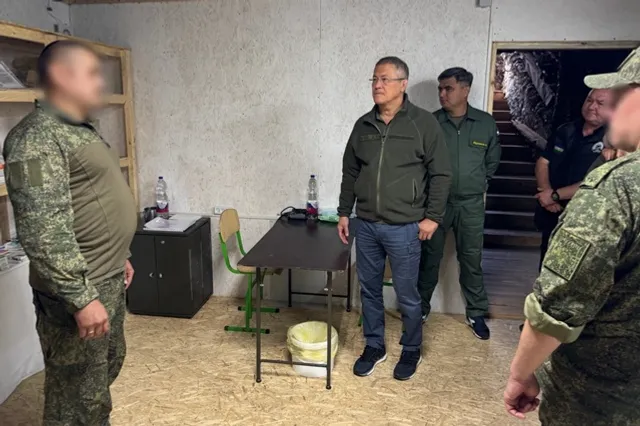 Радий Хабиров приехал в зону СВО проведать военнослужащих из Башкирии