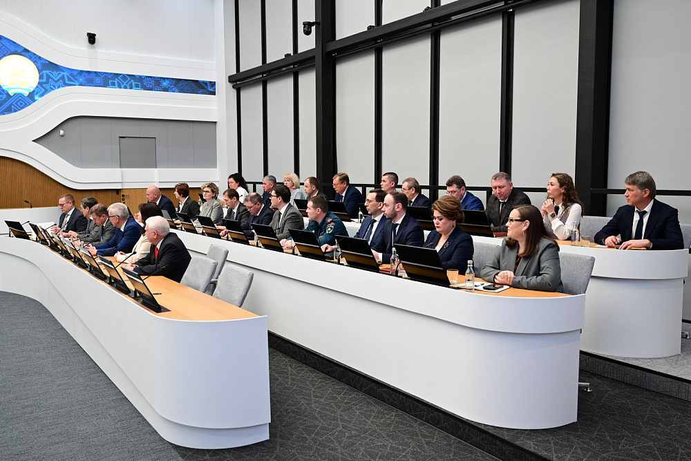 Глава Башкирии поставил задачу привлечь 1 трлн инвестиций