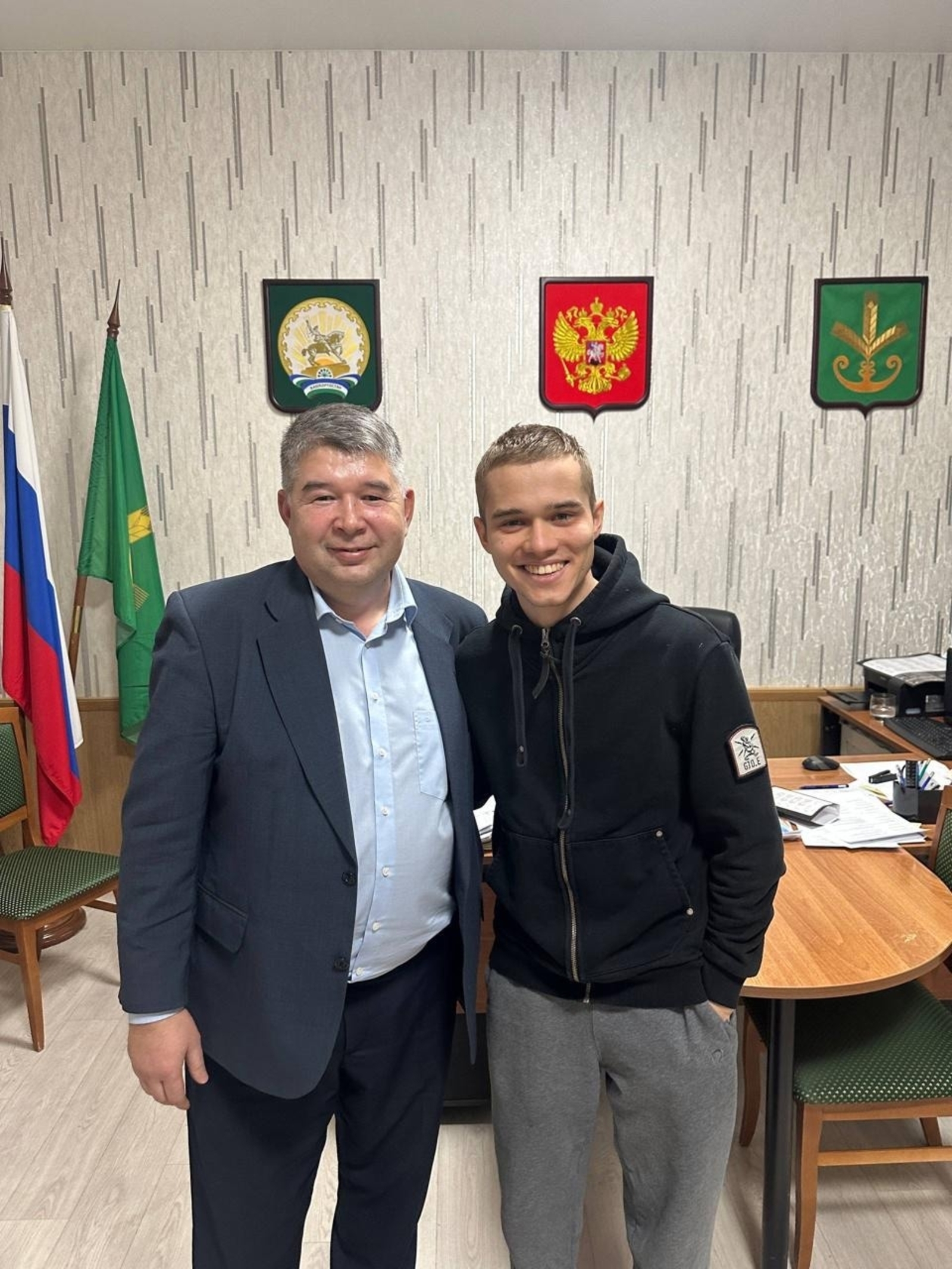 МБУ "Бакалинский РДК им. Нажиба Асанбаева"  В кинозале «Дружба» с. Бакалы — звёздный визит!