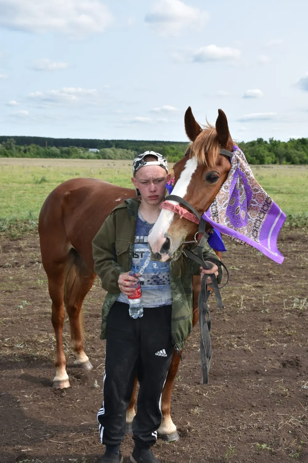 Конные скачки у реки Сюнь