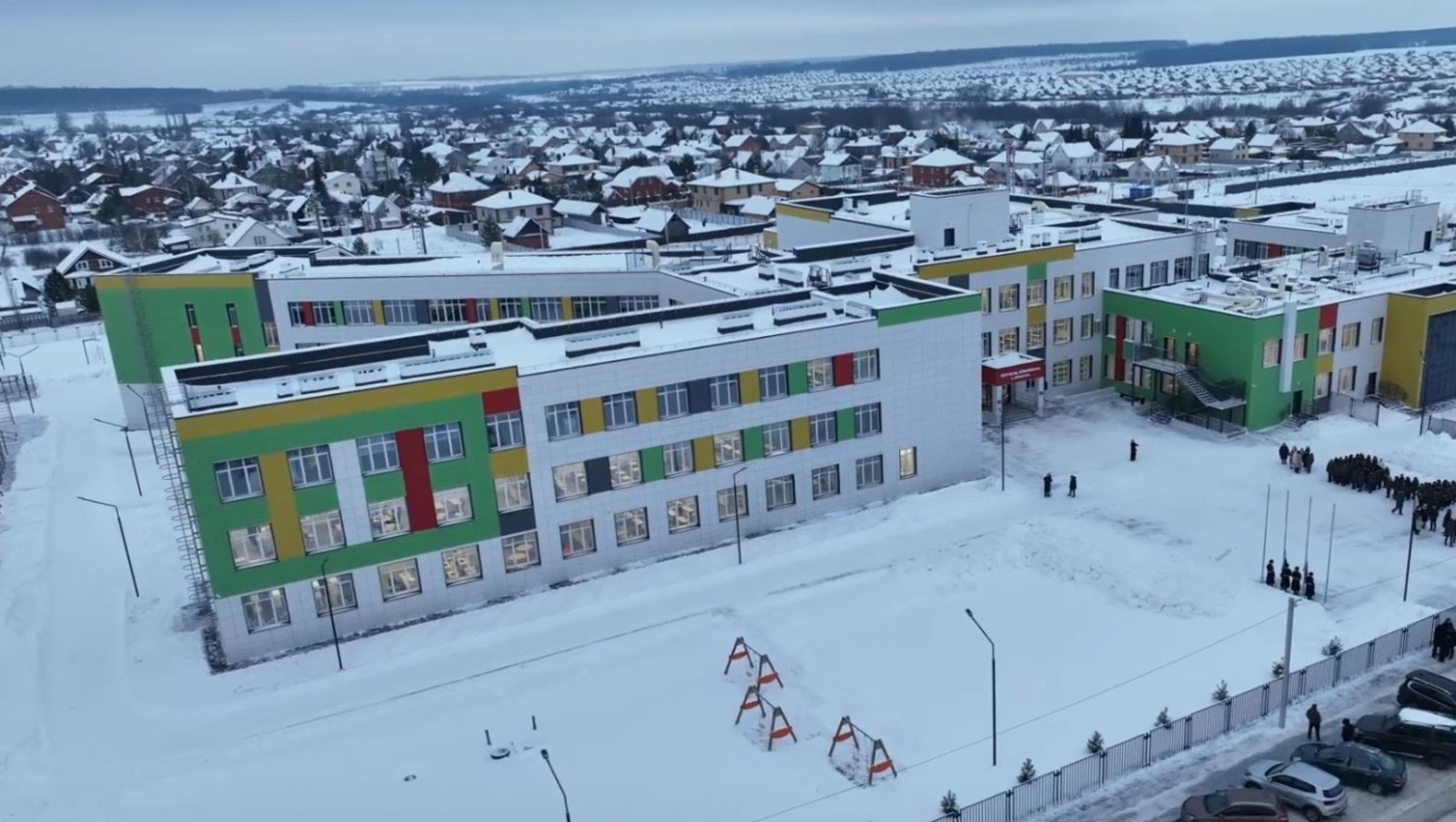 Радий Хабиров открыл в Башкирии новую школу