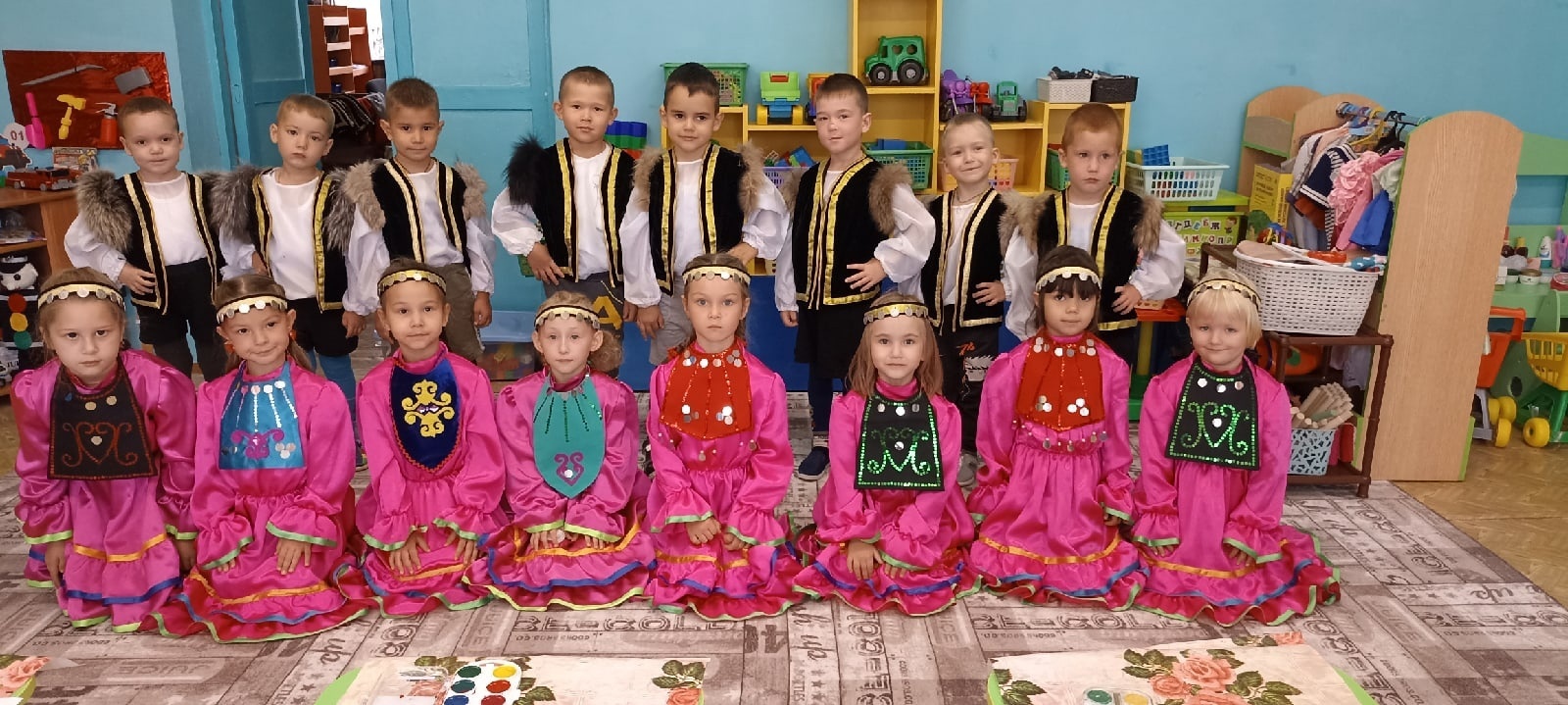 День Национального Костюма - 2022 в МАДОУ Бакалинский детский сад "Радуга"