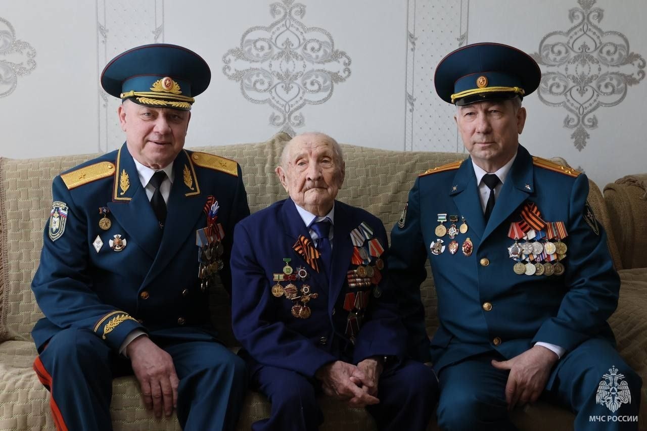 В МЧС Башкирии рассказали о 100-летнем ветеране Великой Отечественной войны