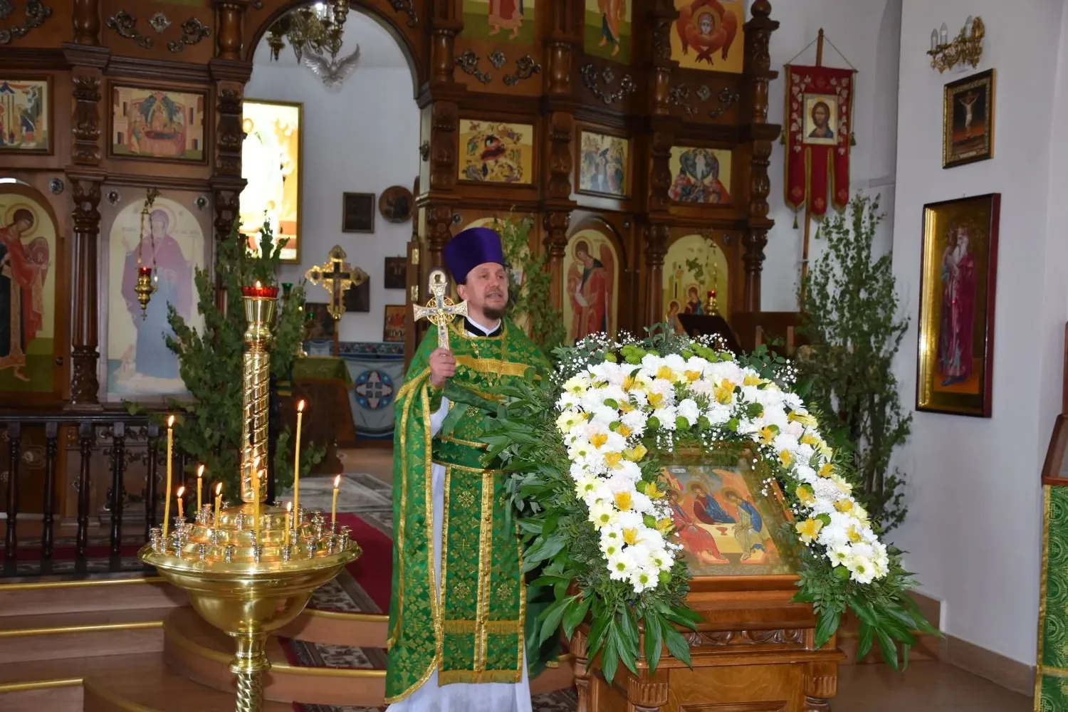 Светлый праздник Святой Троицы в селе Бакалы