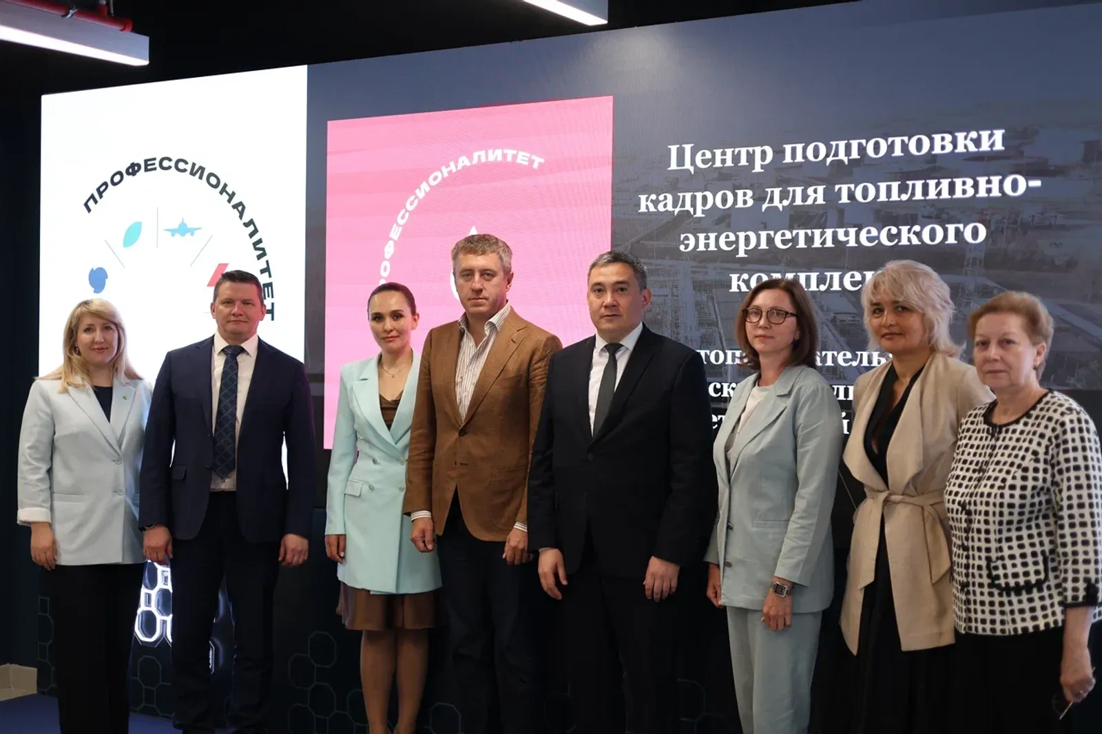 В кампусе подписали соглашения об открытии кластеров «Профессионалитет»